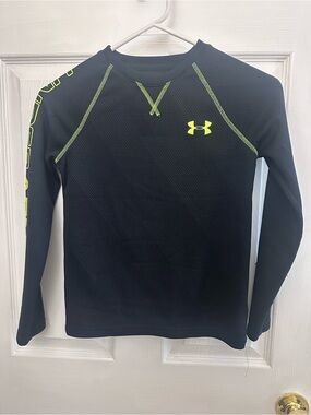 Under Armour Black & Yellow Waffle Performance Shirt Size Youth Small